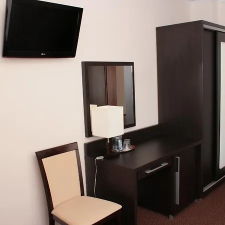 马尔特克斯酒店 3*